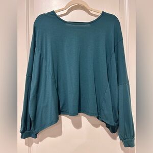 Beyond Yoga Teal Long Sleeve Top